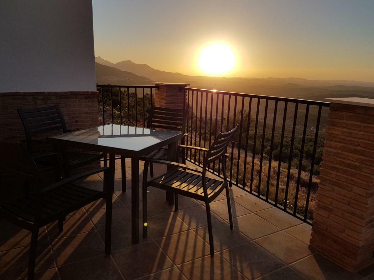 Apartamentos Rurales La Dehesa Del Acebuche Jaén Εξωτερικό φωτογραφία