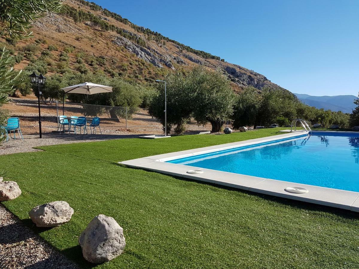 Apartamentos Rurales La Dehesa Del Acebuche Jaén Εξωτερικό φωτογραφία